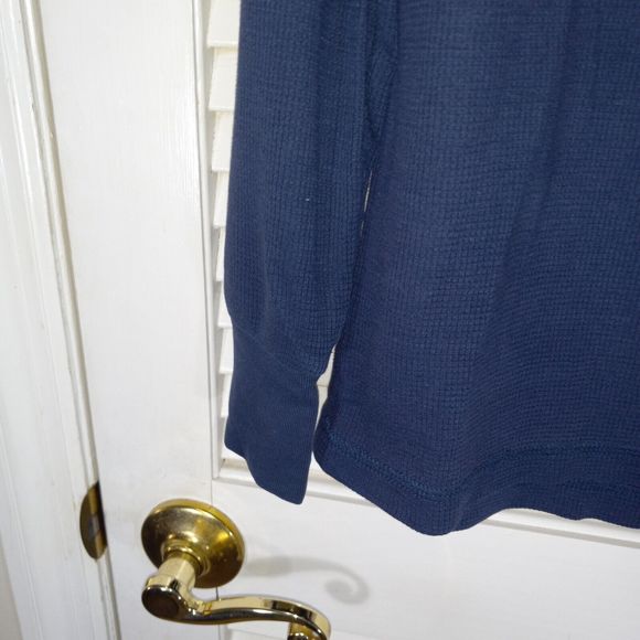 Mens GM Chevy Trucks Long Sleeve Navy Thermal Pullover Shirt XL Chevrolet - Picture 4 of 12